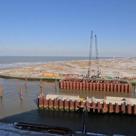 In With Stunning Sea Views *