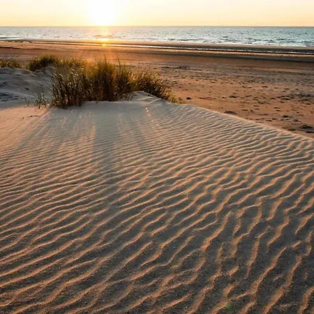 In With Stunning Sea Views