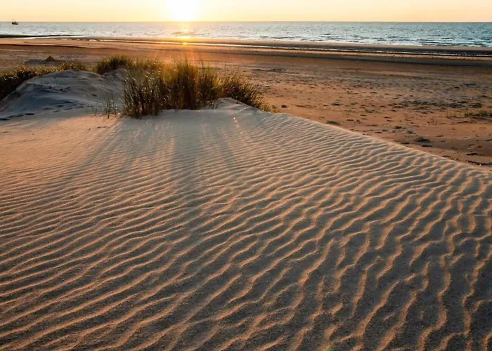 In With Stunning Sea Views